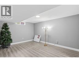 111 AUBREY Avenue - 41