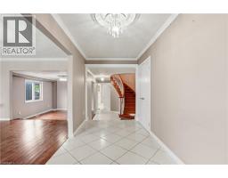111 AUBREY Avenue - 7