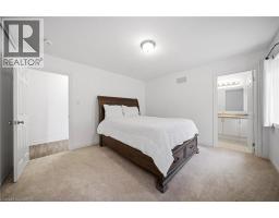 12 OLDHAM Avenue - 21