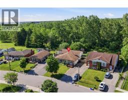 42 TERRACE Avenue - 38