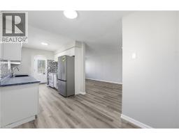 42 TERRACE Avenue - 9