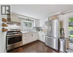 124 SANDERSON Drive - 10