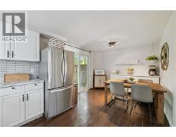 124 SANDERSON Drive - 12