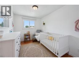 124 SANDERSON Drive - 21