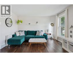 124 SANDERSON Drive - 5