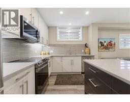 647 BLAIR CREEK Drive - 32
