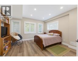 647 BLAIR CREEK Drive - 35