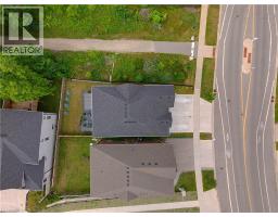 647 BLAIR CREEK Drive - 44