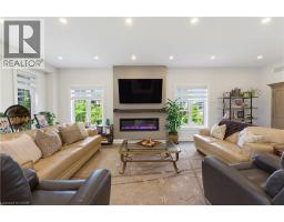 647 BLAIR CREEK Drive - 8