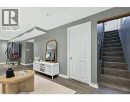 720 BRITANNIA Avenue - 22