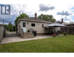 720 BRITANNIA Avenue - 37