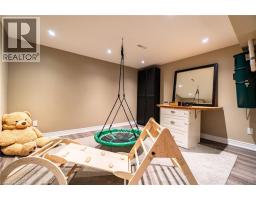 2393 ARNOLD Crescent - 40