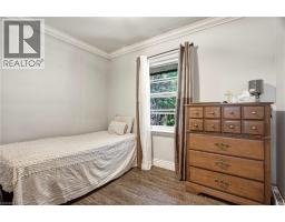 32 CLOSE Avenue - 24