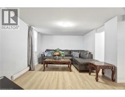 32 CLOSE Avenue - 36