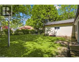 32 CLOSE Avenue - 40