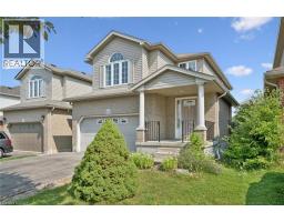 226 SLEAFORD Street - 3