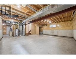 226 SLEAFORD Street - 37