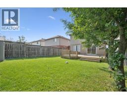 226 SLEAFORD Street - 45