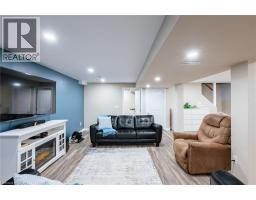 28 MCGIBBON Court - 29