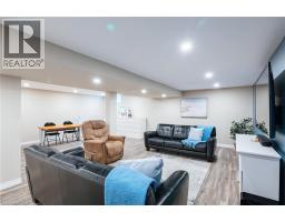 28 MCGIBBON Court - 30