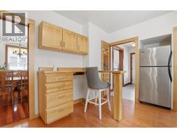 140 PETER Street - 11