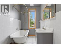 140 PETER Street - 20