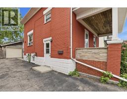 140 PETER Street - 29