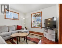 140 PETER Street - 7