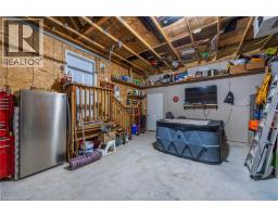 11 HICKORY HOLLOW - 21
