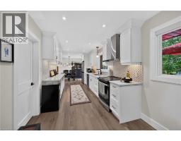 26 KING Street - 16