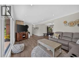 26 KING Street - 9