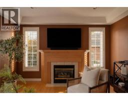36 WEBERLYN Crescent - 18