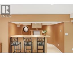 36 WEBERLYN Crescent - 37