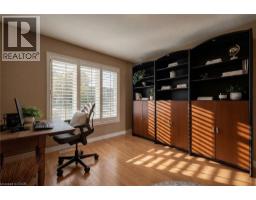 36 WEBERLYN Crescent - 8