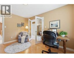 36 WEBERLYN Crescent - 9