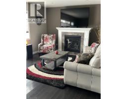 235 SPENCER Drive - 22