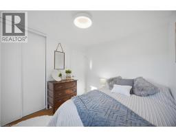 10 RISTAU Crescent - 25