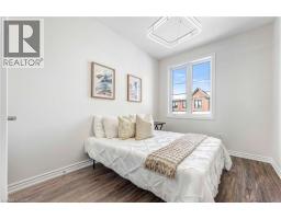 1426 OAKMONT Common - 20