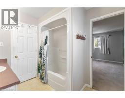 21 AXFORD Parkway - 12