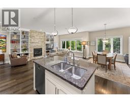 6 CREEKSIDE Drive - 15