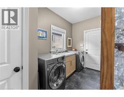 6 CREEKSIDE Drive - 19