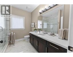 6 CREEKSIDE Drive - 27