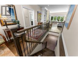 6 CREEKSIDE Drive - 29