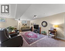 6 CREEKSIDE Drive - 32