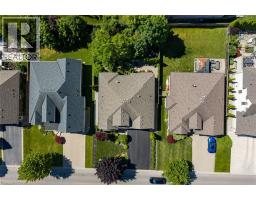 6 CREEKSIDE Drive - 44