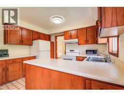 323 AUBURN Drive - 16
