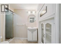 271 MAUSSER Avenue - 32