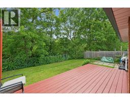 271 MAUSSER Avenue - 36