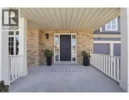 56 MCCAFFERY Crescent - 10