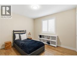 56 MCCAFFERY Crescent - 28